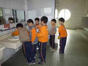 愛健康、要刷牙，開新視窗